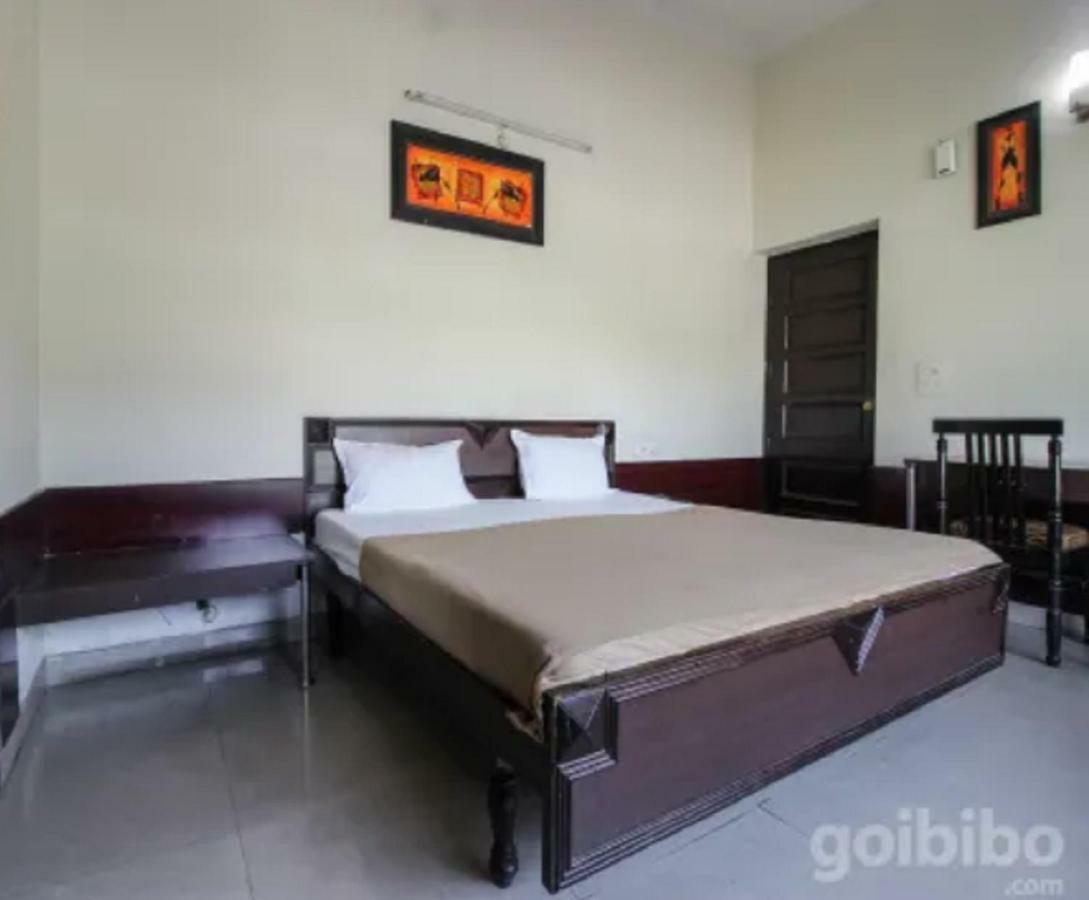 Hotel Utsav Dehradun Extérieur photo