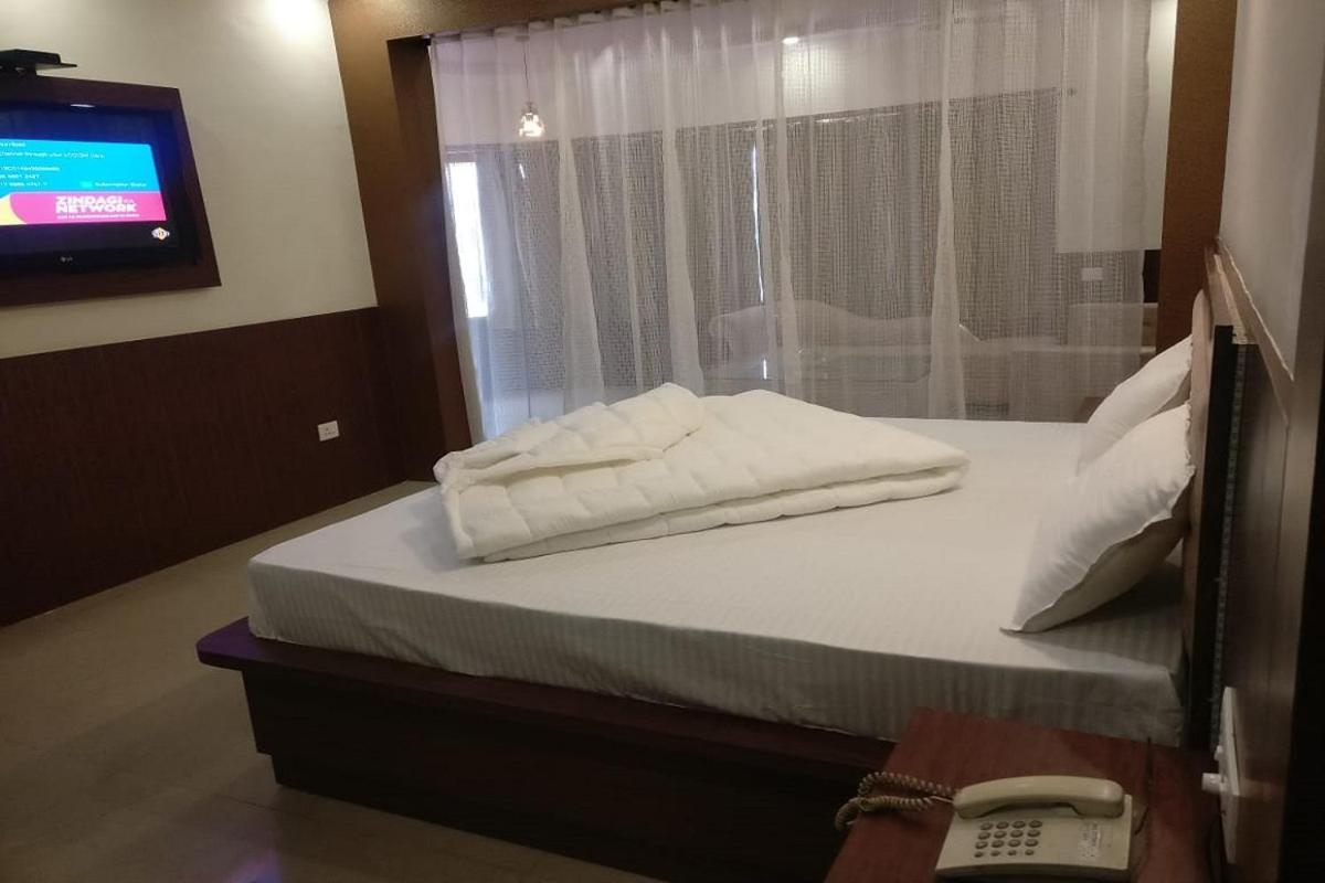 Hotel Utsav Dehradun Extérieur photo